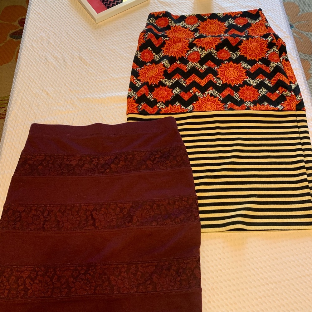 LuLaRoe Orange and Black Patterned Skirt Set